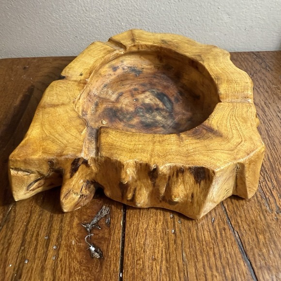 Rustic Raw Natural Edge Hand Carved Knotted Cypress Wood Burl Ashtray Glossy - Picture 3 of 6